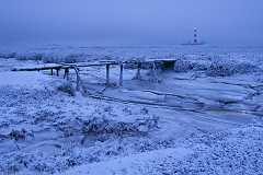 eislandschaft Der kalte Winter 2010 verzauberte Norddeutschland in eine märchenhafte Eislandschaft. Das Watt rund um den Leuchtturm Westerhever war komplett vereist.